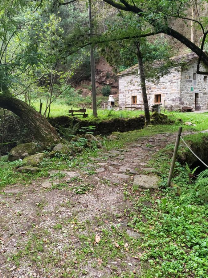 La Cabana Del Rio San Roque de Ríomiera Extérieur photo